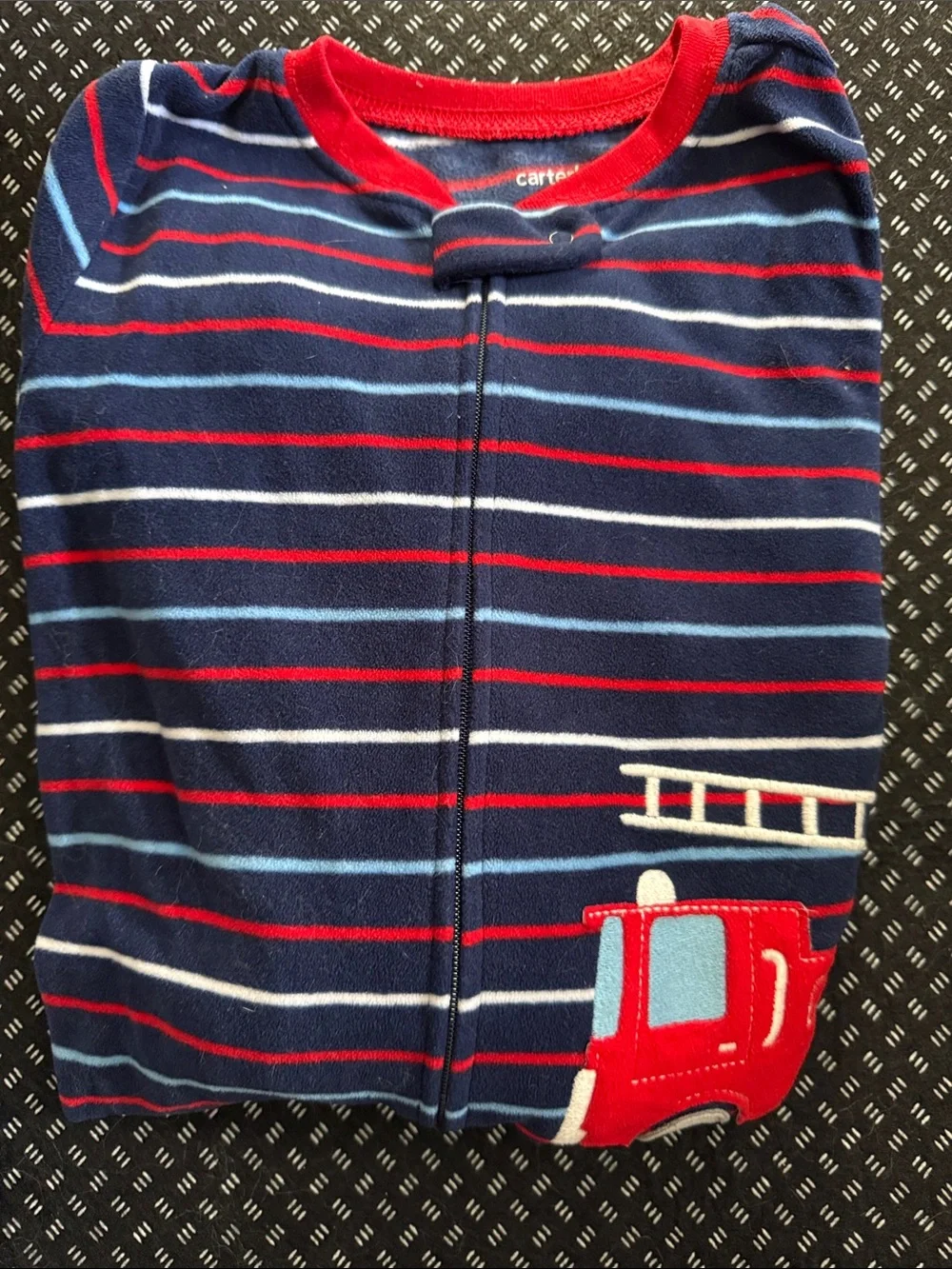 🛍 BOYS 3 Carter's SLEEPERS , 1 Mick Mack 2 piece pajamas Size 3T 🛍